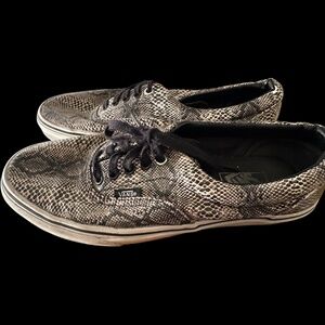 Vans Snake Print Lace-Up Sneakers | Gray & Black | Low Top